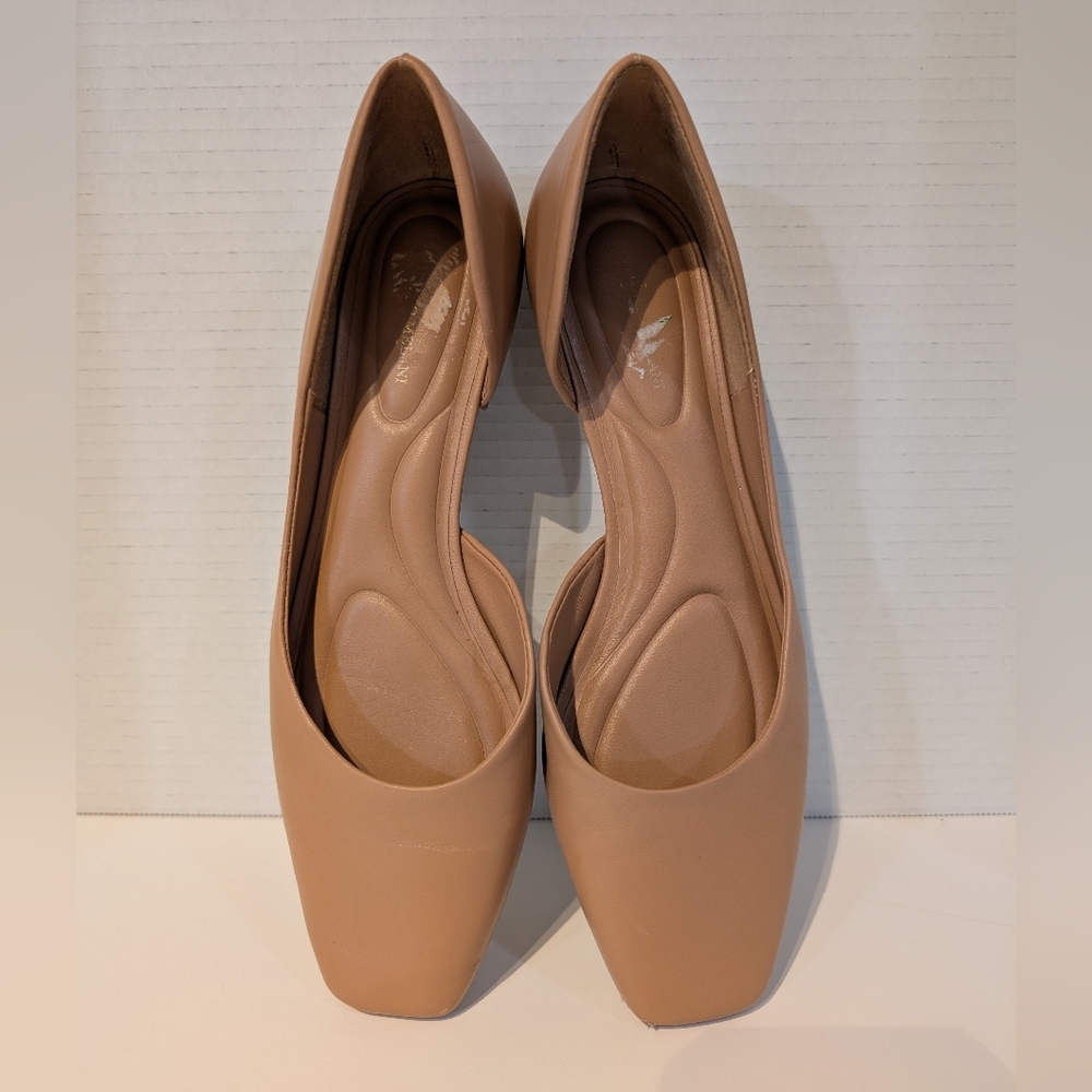 Antonio Melani Tan Flats Leather Sz. 7 1/2 - Picture 3 of 12